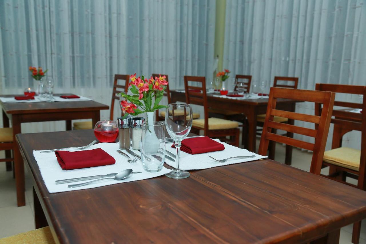 Lourdes Hotel Nuwara Eliya Bagian luar foto