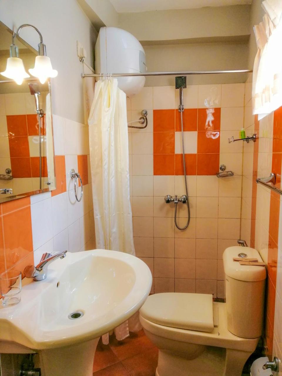 Lourdes Hotel Nuwara Eliya Bagian luar foto