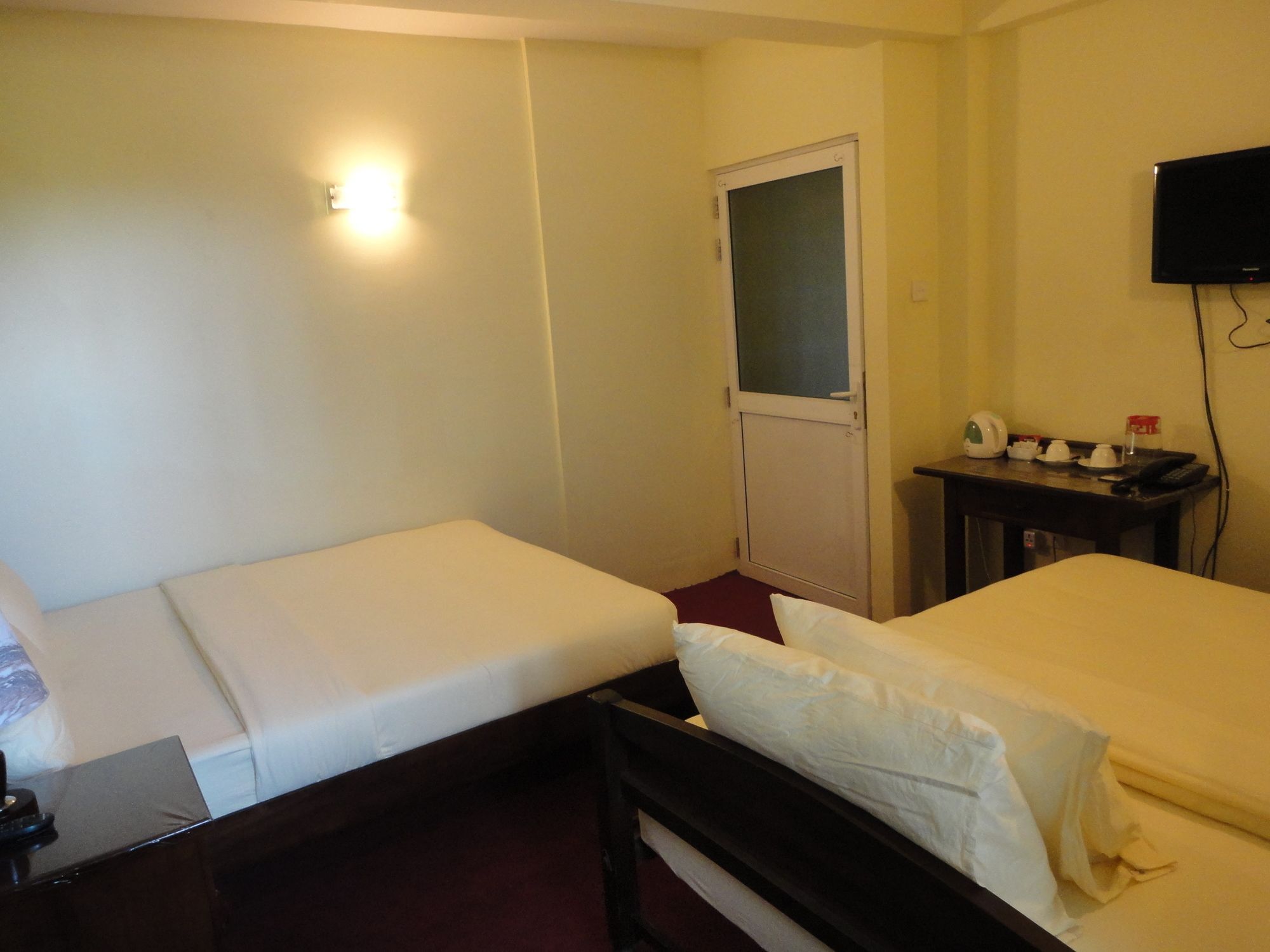 Lourdes Hotel Nuwara Eliya Bagian luar foto