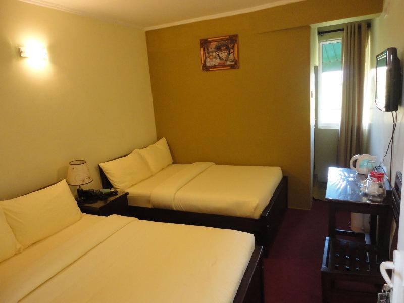 Lourdes Hotel Nuwara Eliya Bagian luar foto
